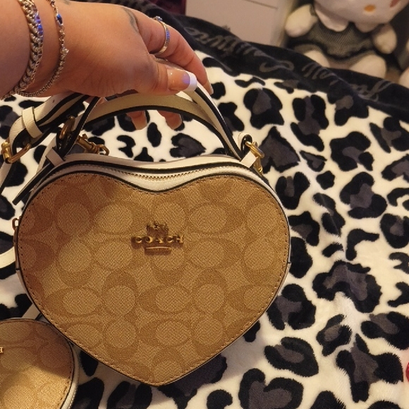 Coach Heart-Shaped Mini Bag in Tan and White - Picture 1 of 4